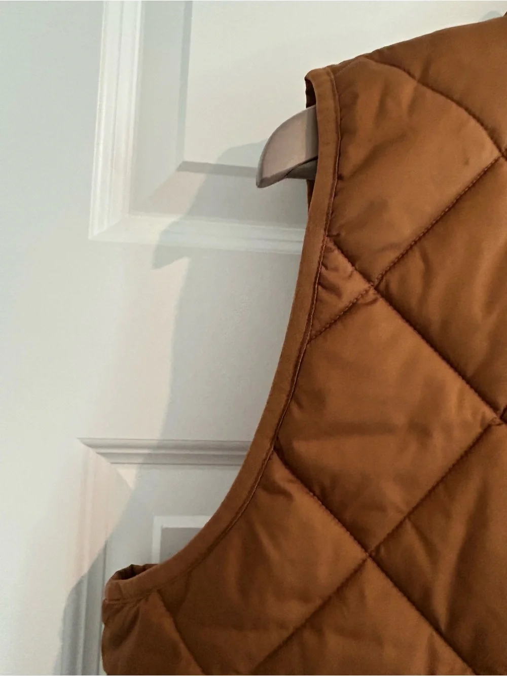 J Crew Quilted Vest Chestnut Brown with Gold Accents Size XL